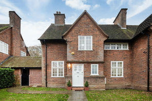 Photo 8- click for photo gallery